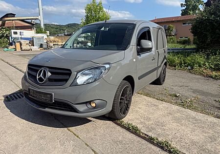 Mercedes-Benz Citan Diesel 3-Sitzer, Anhängerkupplung, PDC