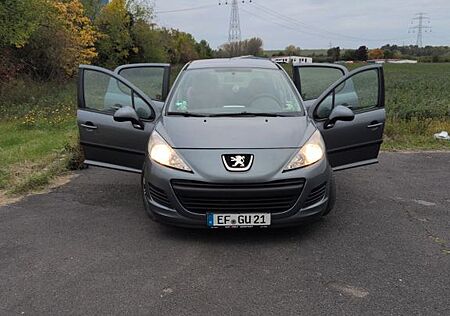 Peugeot 207 1.4 Benzin 129.000 km Tuv 10/26
