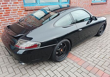 Porsche 996 Carrera Coupé Carrera