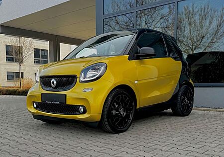 Smart ForTwo Cabrio*AUTOMATIK*NAVI*SHZ*LED*SPORTPAKET*