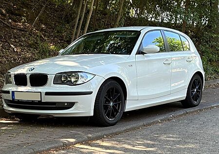 BMW 116i - top Zustand, Scheckheftgepflegt