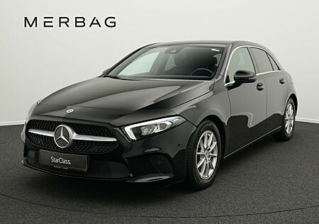 Mercedes-Benz A 200 gebraucht kaufen Mercedes-Benz A 200 d Progressive LED+Kamera+AHK+MBUX