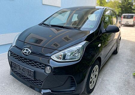 Hyundai i10 1.0 blue Pure