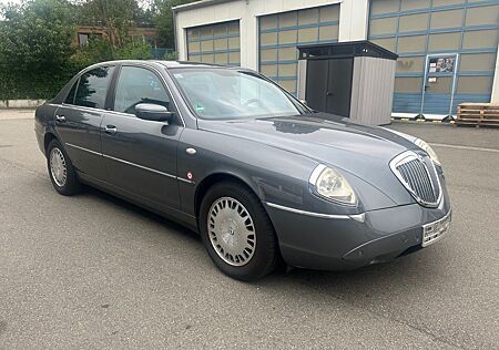 Lancia Thesis 2.4 20v