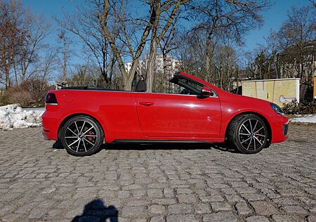 VW Golf Volkswagen 2.0 TSI DSG GTI Cabriolet GTI