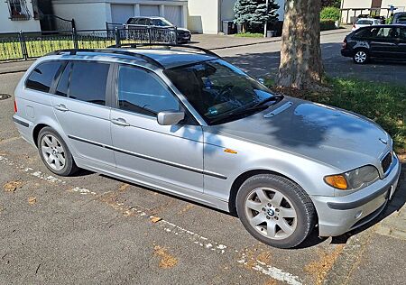 BMW 320i touring -