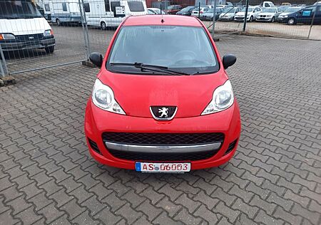 Peugeot 107 Filou 70