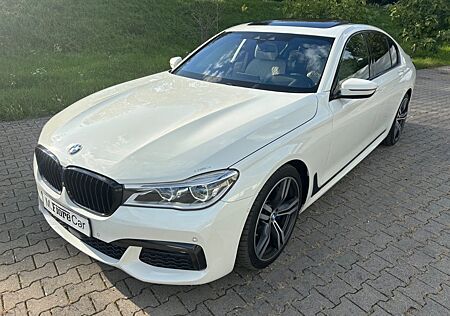 BMW 750 Baureihe i xDrive Voll !M-Sport Paket!!