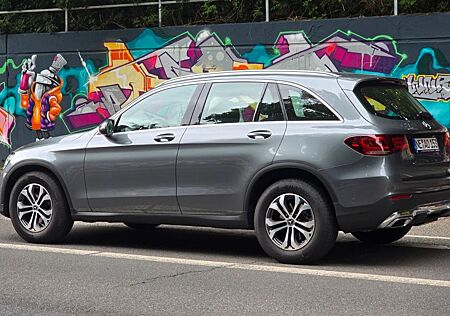 Mercedes-Benz GLC 220 d 4MATIC Autom. -