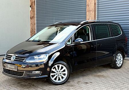 VW Sharan Volkswagen Highli DSG/7Sitz/Cam/Navi/AHK/El.Tür/ACC/