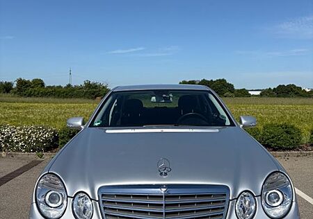 Mercedes-Benz E 200 KOMPRESSOR ELEGANCE Elegance