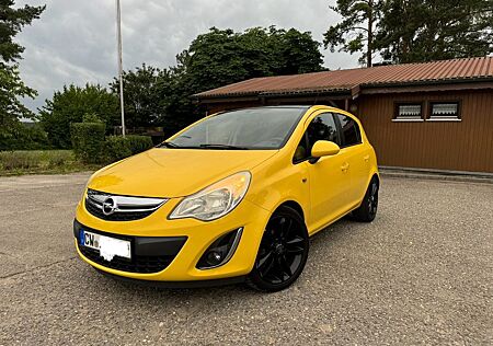 Opel Corsa 1.4 Color Edition