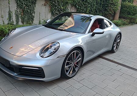 Porsche 992 Carrera 4S,EGSD,ACC,HiAchsLe,Matrix,Kamera,B