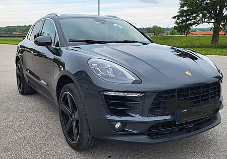 Porsche Macan mit Lederausstattung