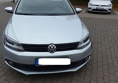VW Jetta Volkswagen 1.2 TSI Trendline BlueMotion Technolog...