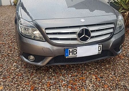 Mercedes-Benz B 180 Edtion