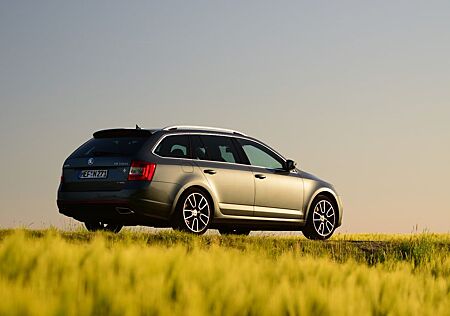 Skoda Octavia 2.0 TDI Combi RS