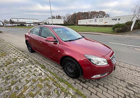 Opel Insignia * NAVI * XENON * Tempomat