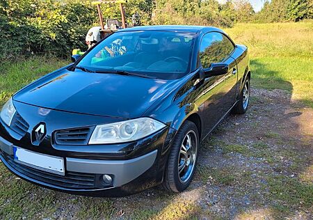 Renault Megane CC 2.0 16V