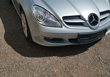 Mercedes-Benz SLK 200 KOMPRESSOR -