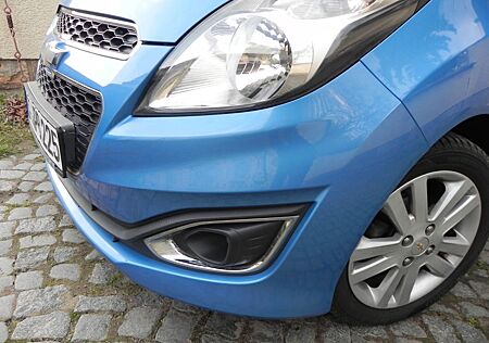 Chevrolet Spark 300M 1.2 LTZ Klima, PDC, ESP, Navi...