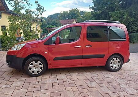 Peugeot Partner Tepee Erstbesitz TÜV neu