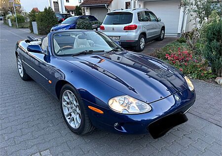Jaguar XK8 Coupe/Cabrio