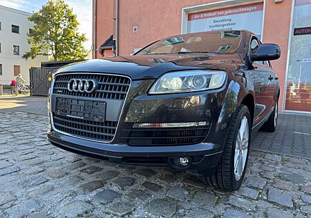 Audi Q7 3.0 TDI quattro S-Line*NAVI*BI-XENON