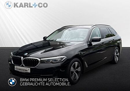 BMW 520 d Touring AHK 4-Zonen-Klima Park-Assistent