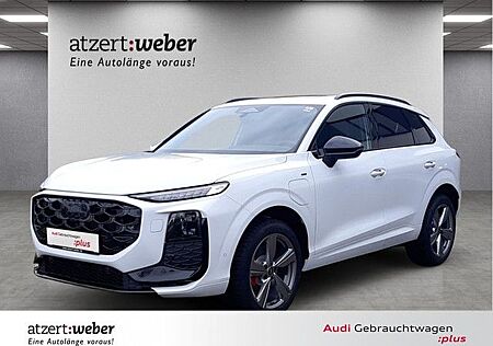 Audi Q3 e-hybrid S line TechPro Pano Matrix HuD 20"