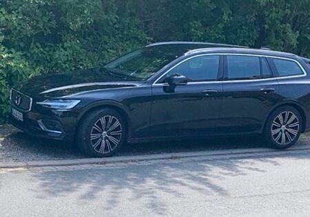 Volvo V60 D4 AWD Geartronic -inscription