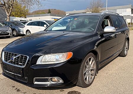Volvo V70 2.4 AWD R-DESIGN TÜV