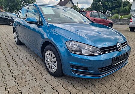 VW Golf Volkswagen VII Lim. Trendline BMT
