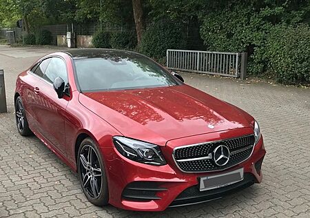 Mercedes-Benz E 300 AMG - Burmester - Panorama - Vollleder