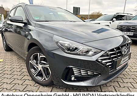 Hyundai i30 cw Trend*Navi*PDC*SHZ*FSE*