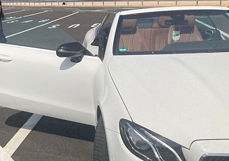 Mercedes-Benz E 200 Autom. - Cabrio Leder