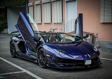 Lamborghini Aventador SVJ Roadster Ad Personam 1of 1