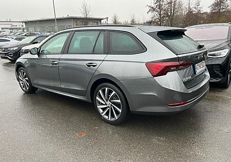 Skoda Octavia 1.5 TSI G-TEC DSG TOUR COMBI TOUR