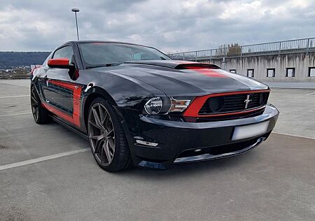 Ford Mustang 3.7 V6 Handschalter Boss 302 Style