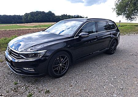 VW Passat Variant Volkswagen 2.0 TDI SCR 140kW DSG Busines...