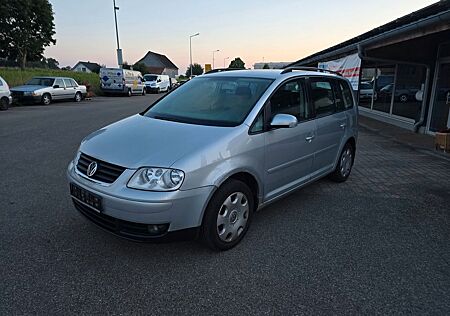 VW Touran Volkswagen 1.9 TDI Highline-7 Sitzer