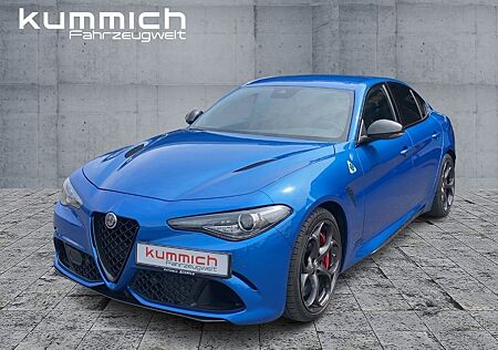 Alfa Romeo Giulia Quadrifoglio 2.9 V6 Bi-Turbo 510PS