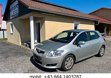 Toyota Auris Luna 2.0 D-4D 125 DPF