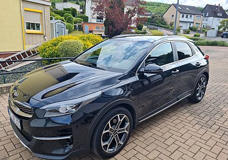 Kia XCeed 1.4 T-GDI DCT Launch Edition / Xdition
