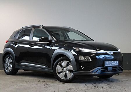 Hyundai Kona Elektro 64 kW - Head-up - Kamera - SOH 100%
