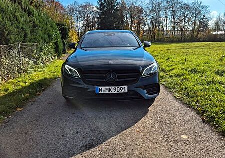 Mercedes-Benz E 220 d 4MATIC Autom. -