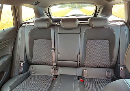 Opel Insignia 2.0 Diesel 125kW Dynamic Auto ST Dy...