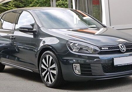 VW Golf Volkswagen 2.0 TDI GTD,AHK, Navi, Klima, PDC, SHZ,