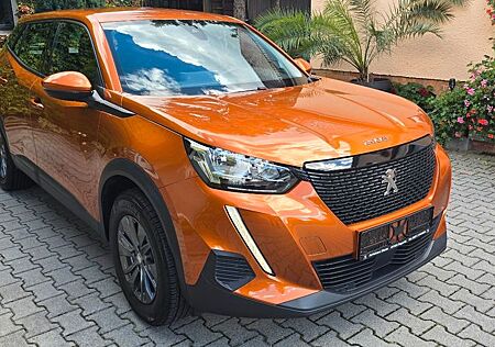 Peugeot 2008 Active 130 EAT8 DAB Winterräder Alu