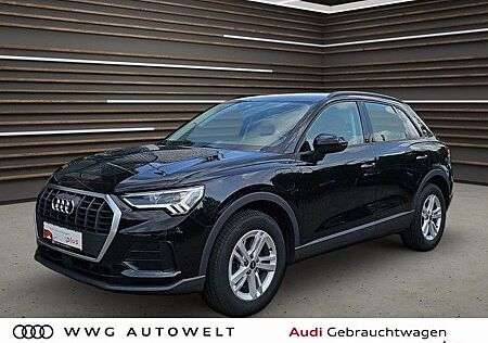 Audi Q3 45 TFSI e S tronic AHK Navi